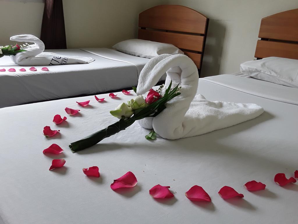Vitoonguesthouse2Fanrooms & Aircondition 수코타이 외부 사진