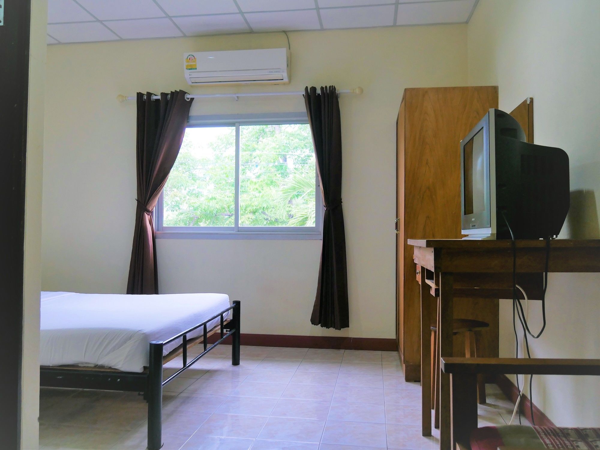 Vitoonguesthouse2Fanrooms & Aircondition 수코타이 외부 사진